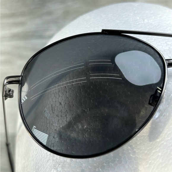 Governor FWG DG0822 Aviator Pilot Sunglasses Gunmetal Gray Smoke Lens - Picture 6 of 16